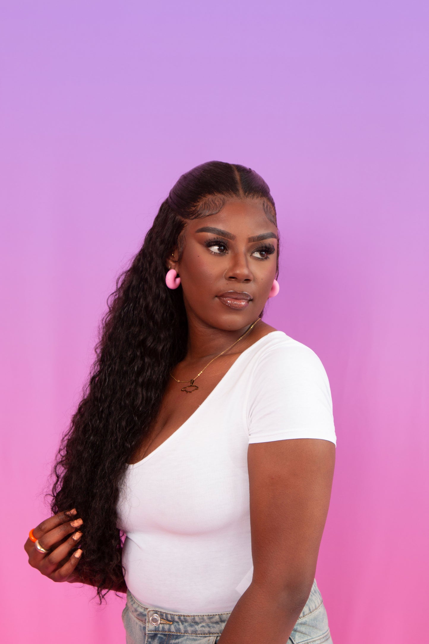 LEILA HD BURMESE WAVE FRONTAL WIG IN 24 INCHES