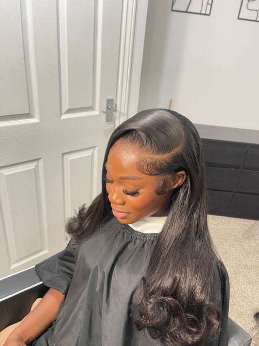 SIGNATURE LUXE HD STR/BW FRONTAL WIG